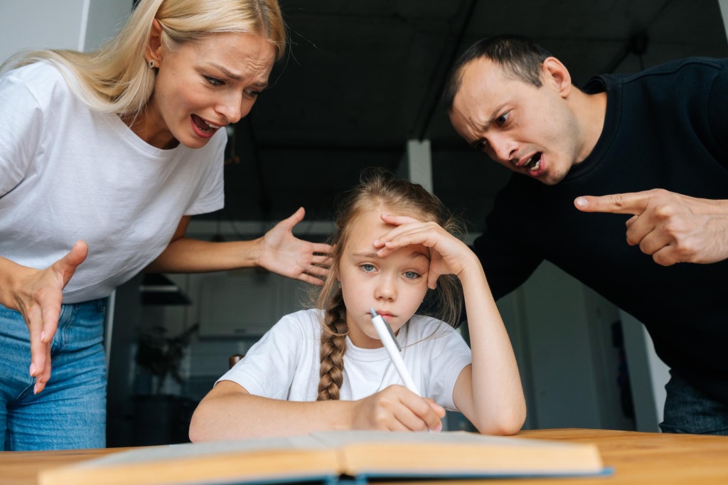 Как родители учат детей бояться 1.jpg